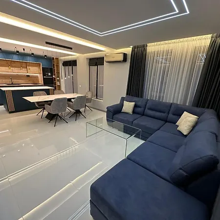 Апартаменти Regatta Park 2br Exclusive Parking Included *