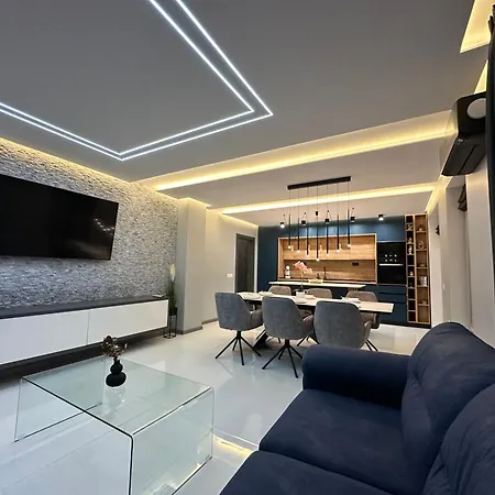 Regatta Park 2br Exclusive Parking Included Апартаменти