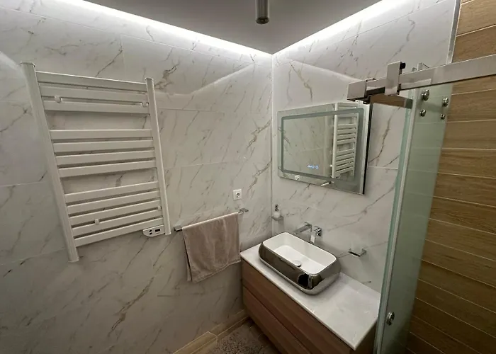 Daire Regatta Park 2br Exclusive Parking Included *